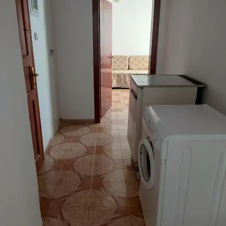 شقة Leta's ساراندا